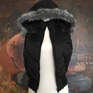 Forever 21 puffer vest